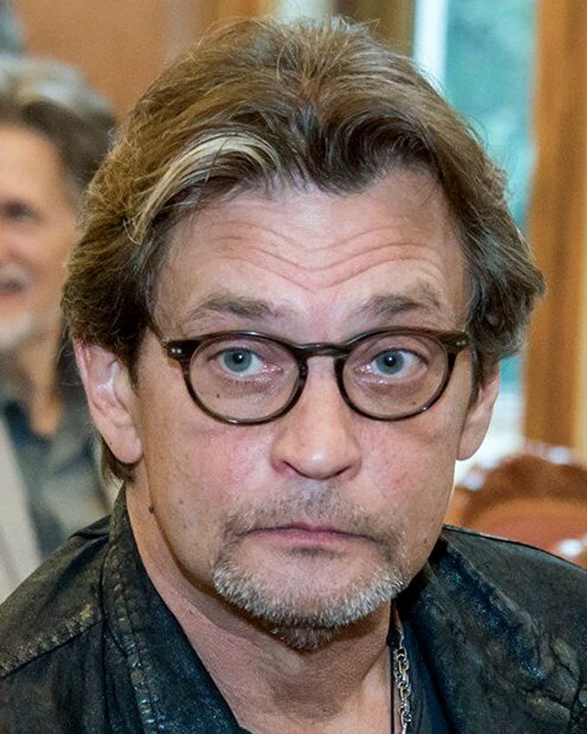 Портрет: Александр Домогаров, актёр театра и кино, певец