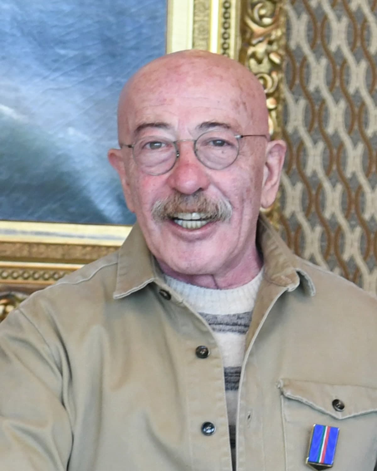 Портрет: Александр Розенбаум, певец и автор-исполнитель, народный артист России