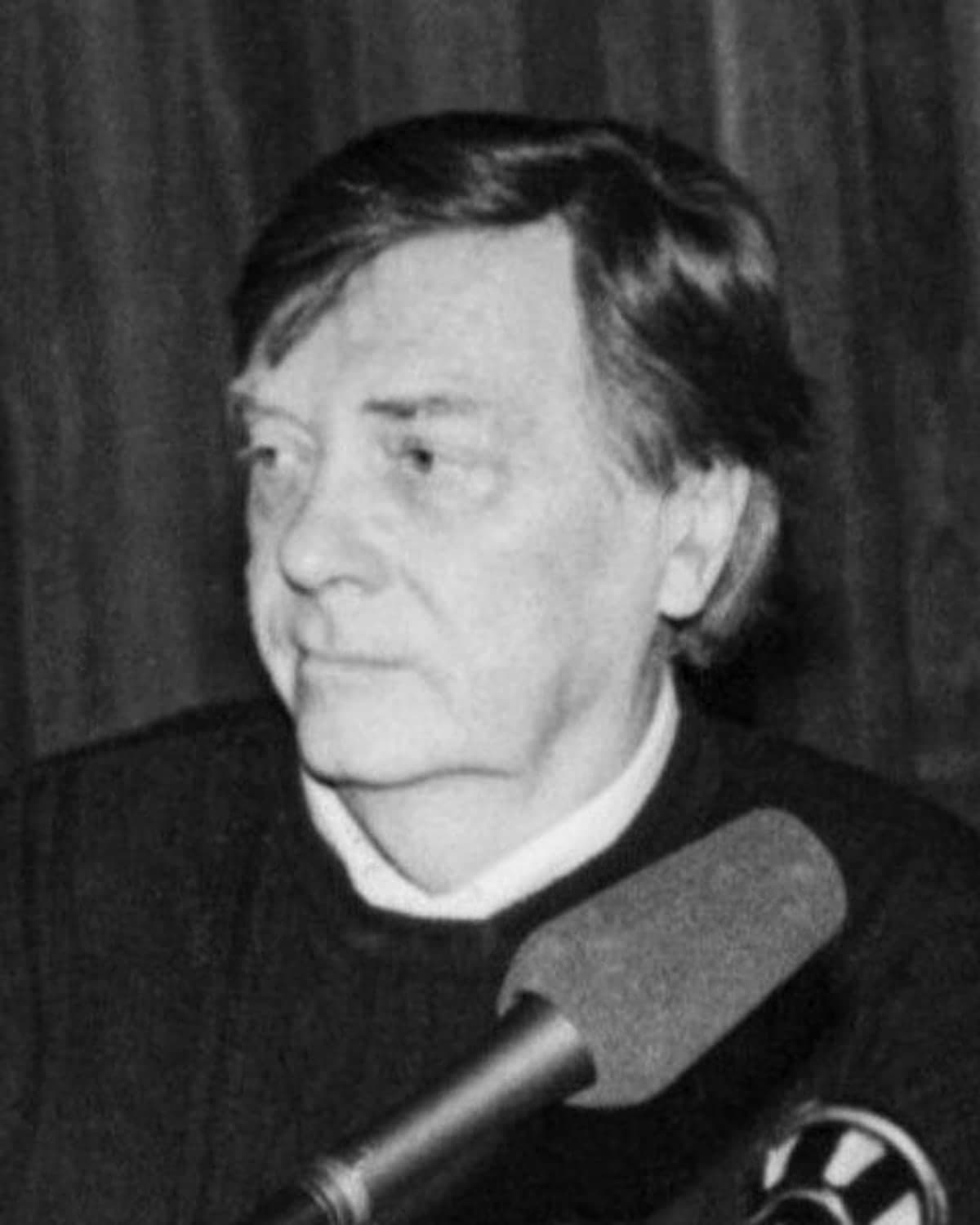 Портрет: Анатолий Кузнецов, актёр, народный артист РСФСР, красноармеец Сухов из «Белого солнца пустыни»