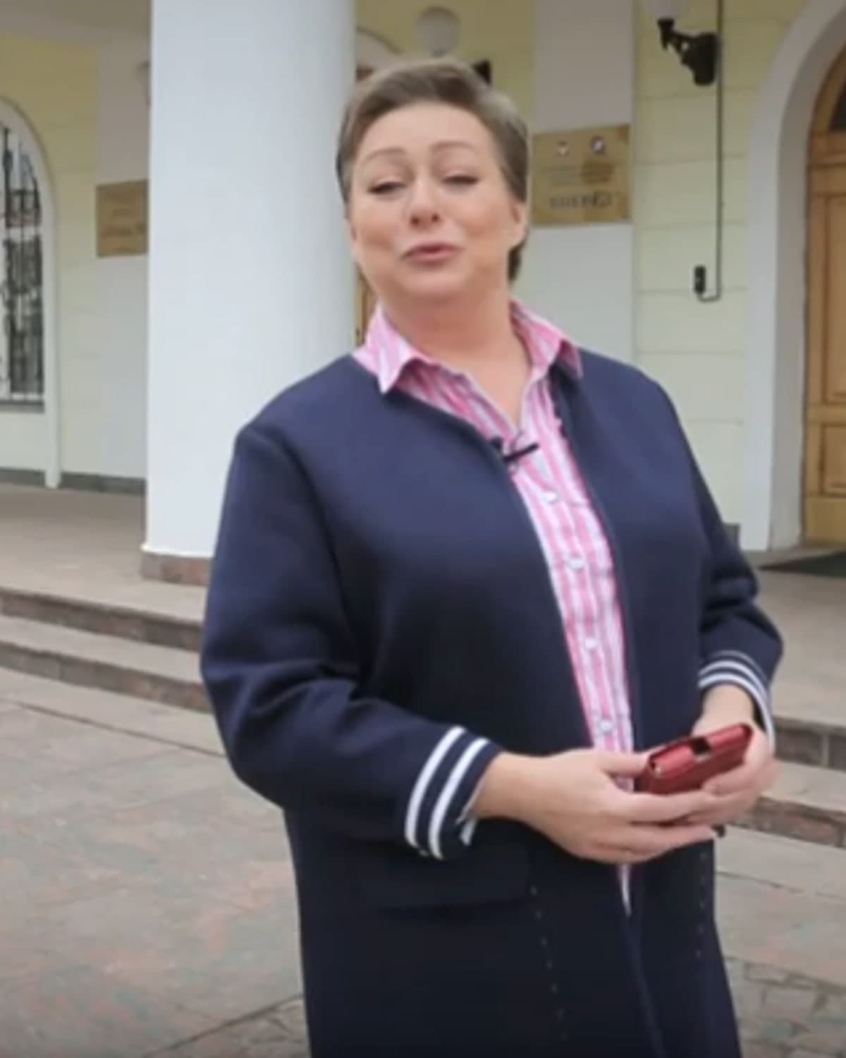 Портрет: Мария Аронова, актриса Театра имени Вахтангова, народная артистка России