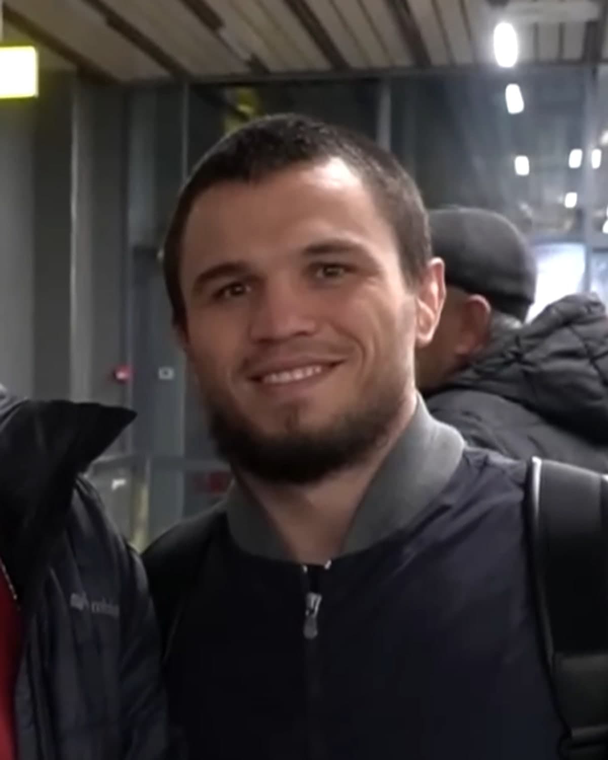 Портрет: Умар Нурмагомедов, боец смешанных единоборств, боец UFC